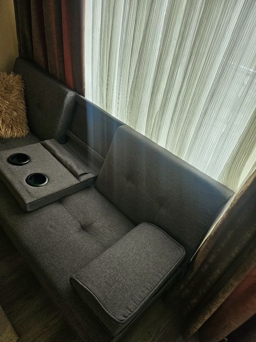 Триместен диван, разтегаем