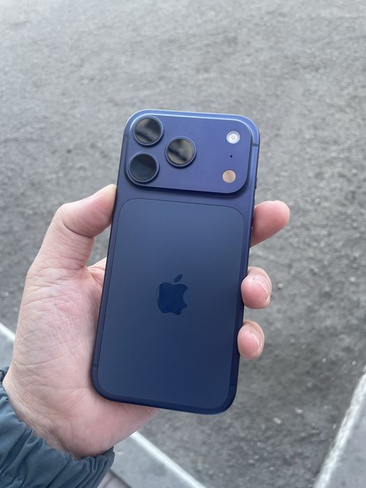 Продаю айфон 17про 257гб