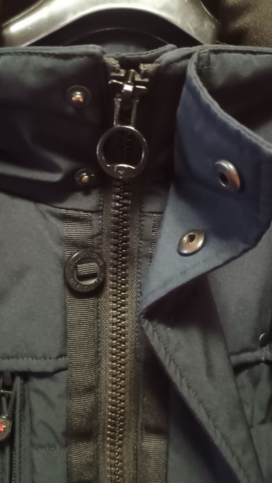 Geaca bărbați,ptr.sezonul rece,matlasată,culoare bleumarin