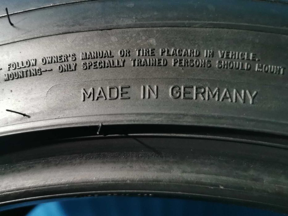 275/40 R20 - dunlop 4 bucati