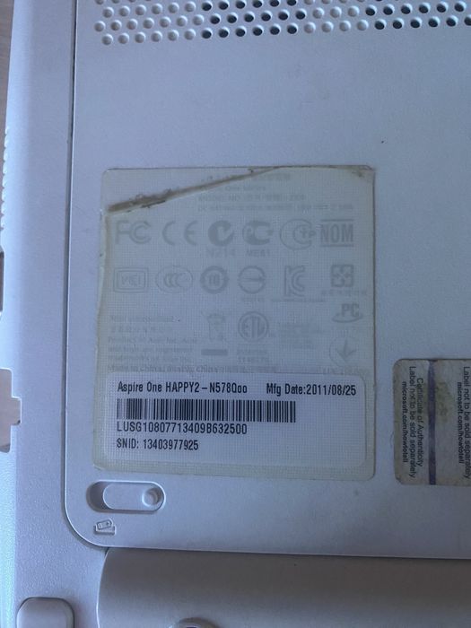 Продам нетбук срочноо