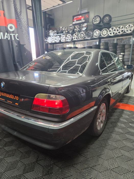 Bmw seria 7 model e38,730i