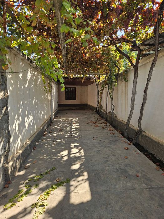 Продаётся дом г. Фергана  мустакиллик 140