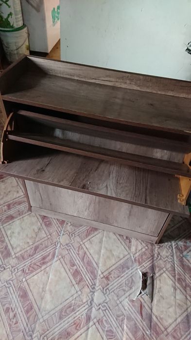 Продаётся шкаф для обуви