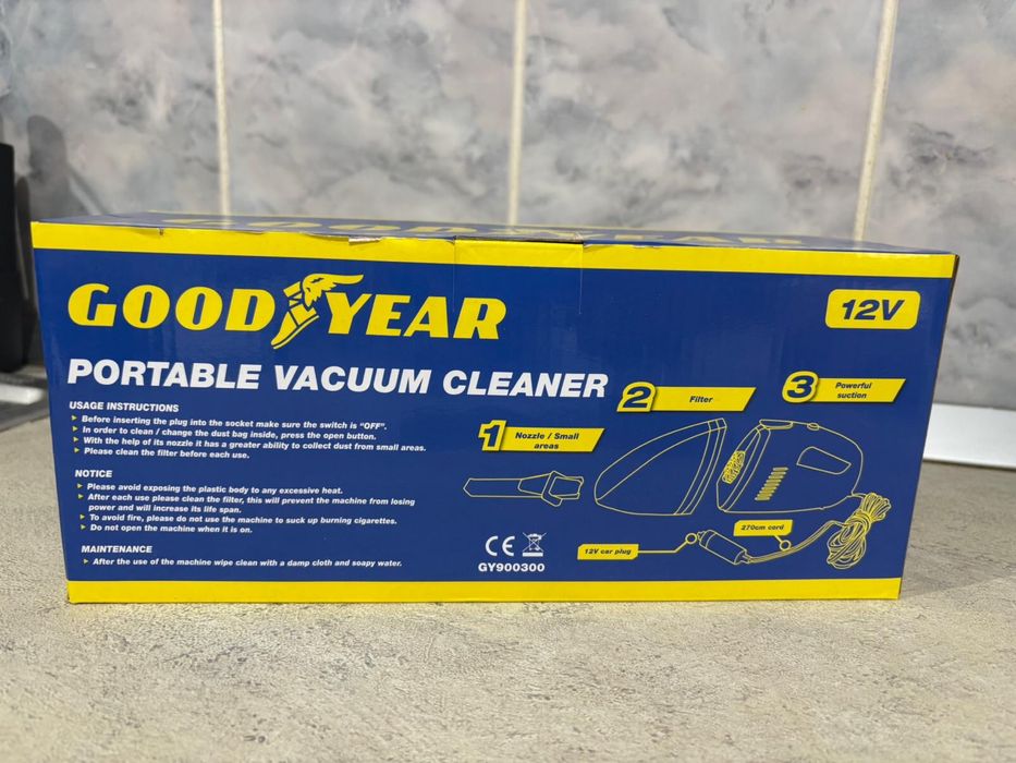 Aspirator auto portabil Goodyear – 12V NOU