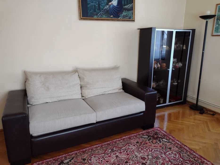 Mobilier de sufragerie 2 300 lei
