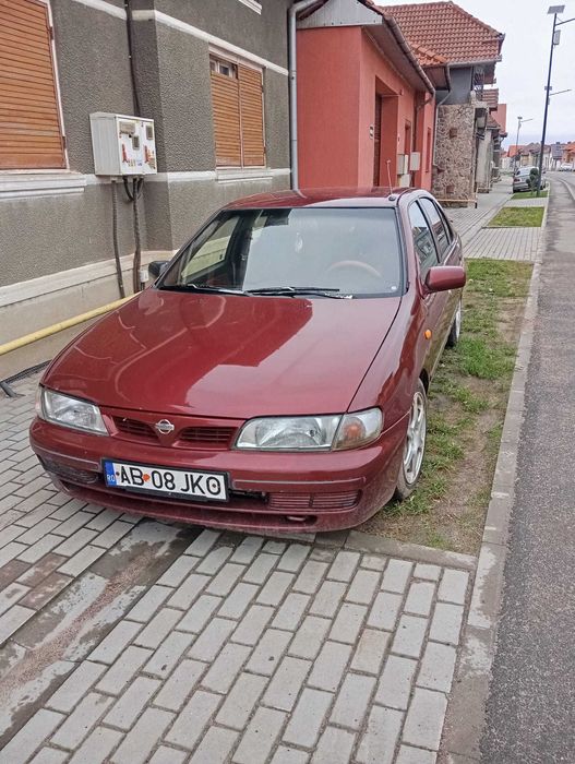 Nissan Almera N15