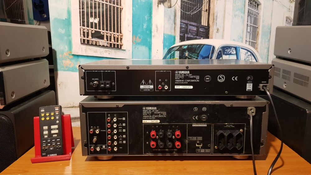 Amplificator - stație Yamaha AX 396 sau radio - tuner Yamaha