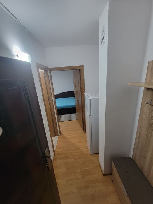 Închiriez garsoniera zona 1 Mai Craiova