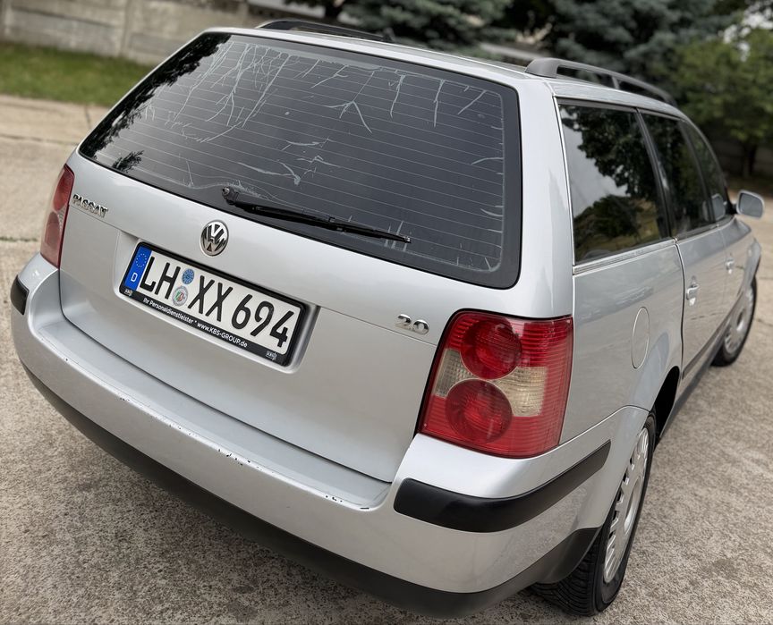 VOLKSWAGEN Passat 2004 — imagine 4