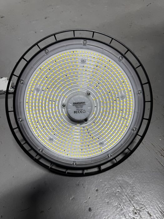 Lampa de mare putere 27000LM