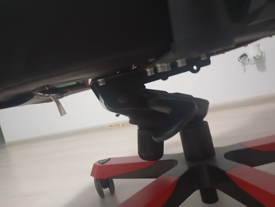 Scaun Gaming DXRacer