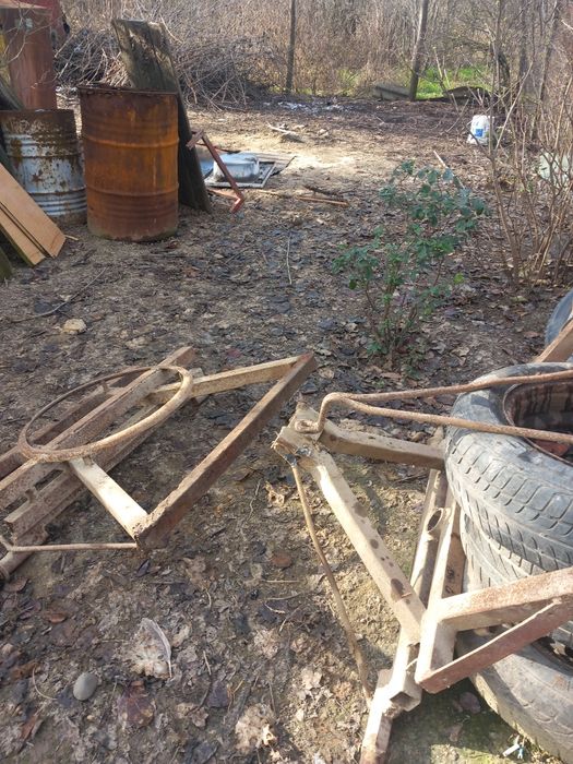 Vând schelet căruța