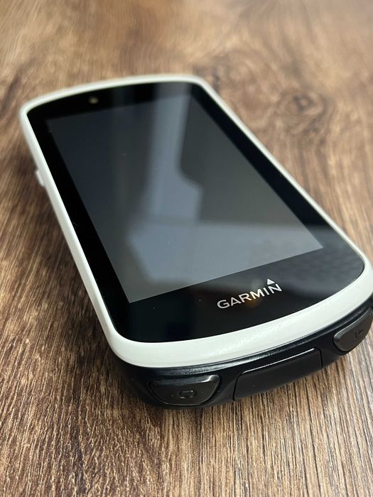 Garmin Edge 1030 – велокомпютър в много добро състояние