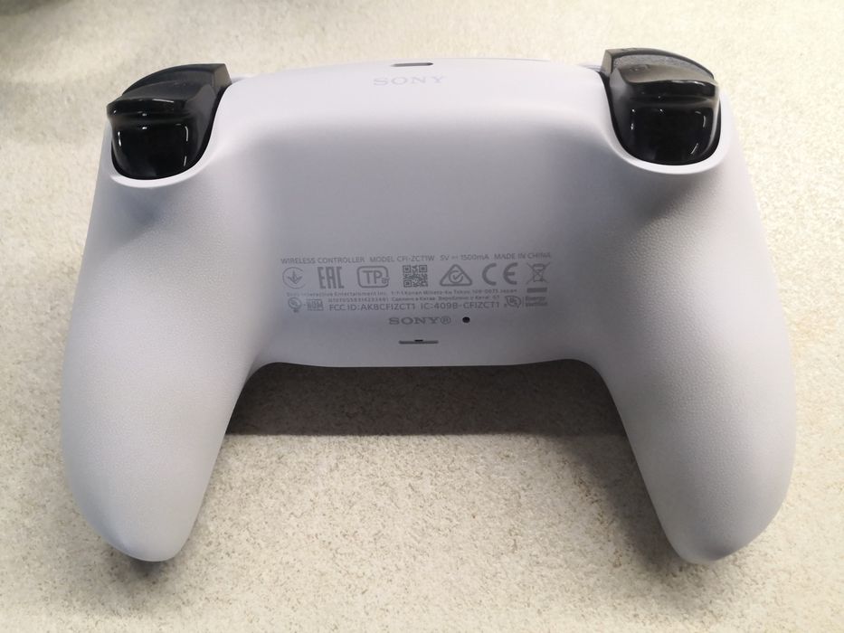 Sony Dualsense контролер / джойстик PS5