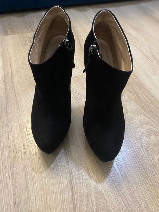 Осенние ботильоны на каблуке