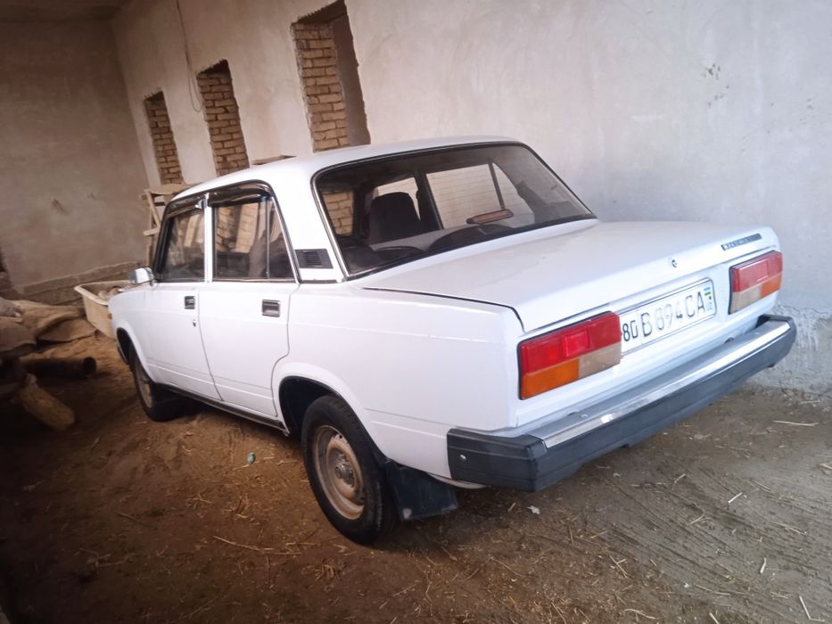 Ваз2107 сотилади