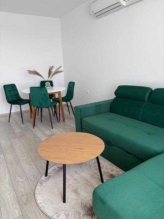 Inchiriez apartament nou Cart. Maurer