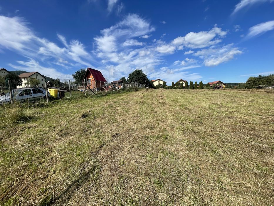 Teren-Cisnadie -992 m2(Chateau Therry)