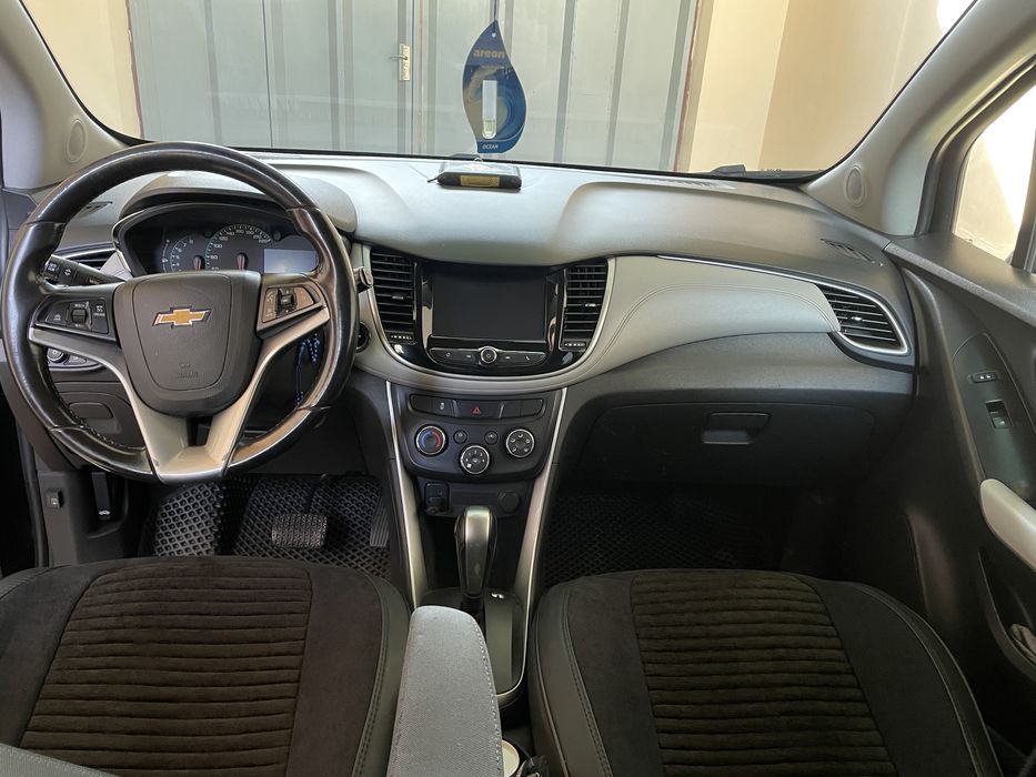 Tracker 1 premier 2019