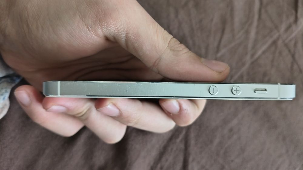 Iphone 5s, 16gb, 100% Батерия, отключен