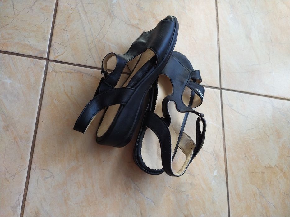 Дамски сандали --> естествена кожа 37 номер