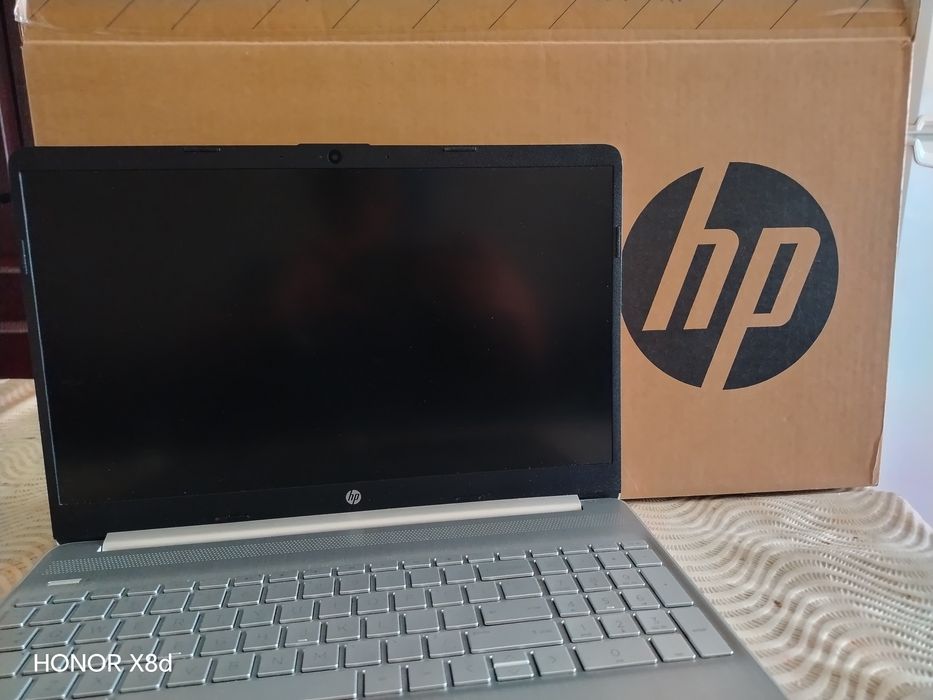Holati yangı noutbuk hp