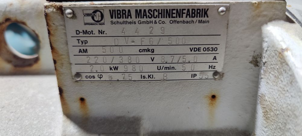 Motor electric trifazat vibrant, 2kW, 1500rpm, 38/V