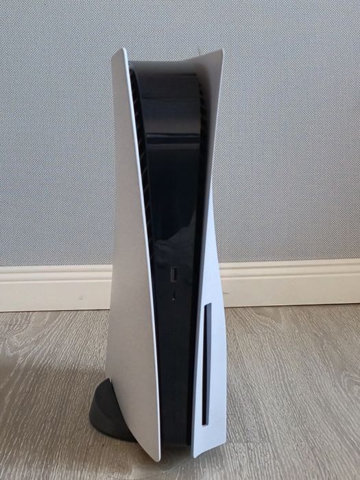 PlayStation 5,1 геймпад