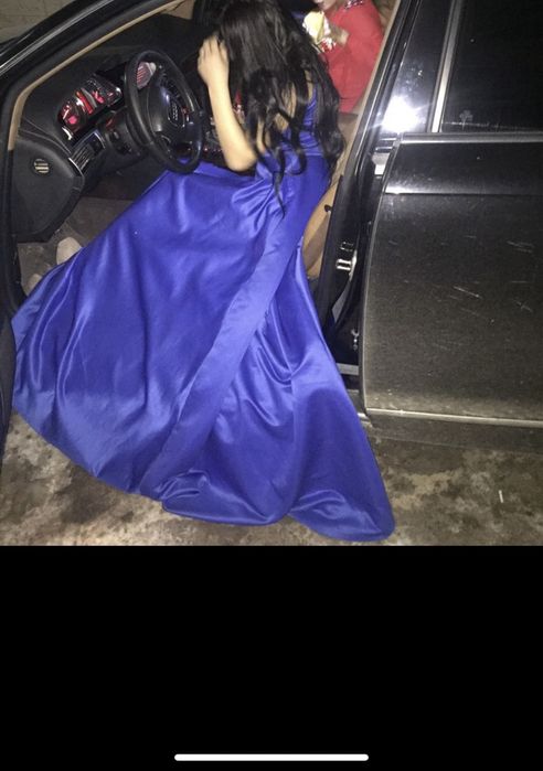 Вечерная платье