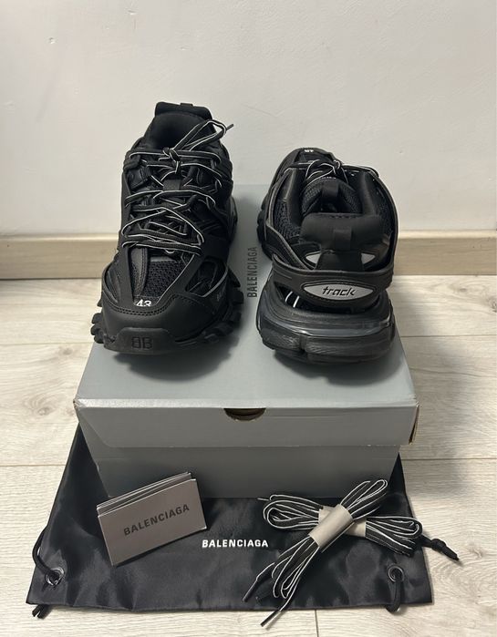Balenciaga track negru