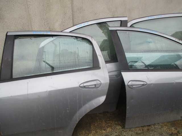 Portiera usa stanga dreapta fata spate FIAT GRANDE PUNTO originale