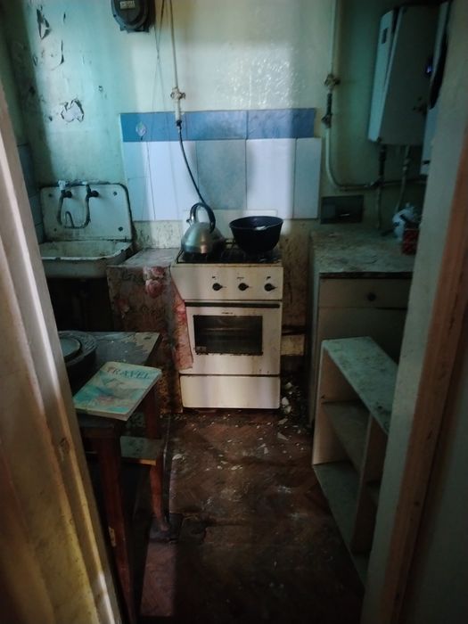 1 ком без ремонта 1 этаж 38 квадрат метр Галерейка Дубовый