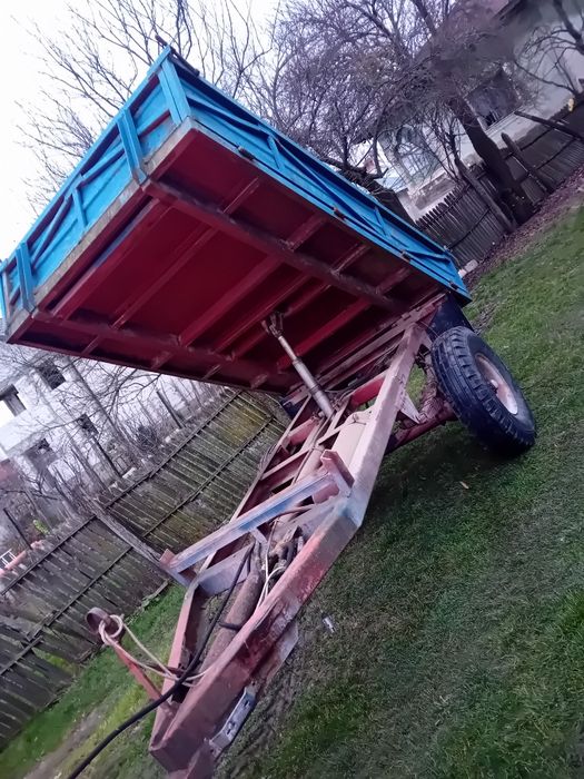 Remorca agricola de 2 tone de vânzare