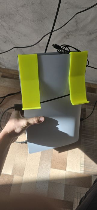 Продается Playstation 5 Slim 1Tb