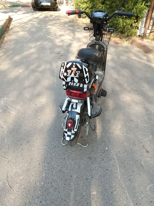 Скутер sk8 777 продаю