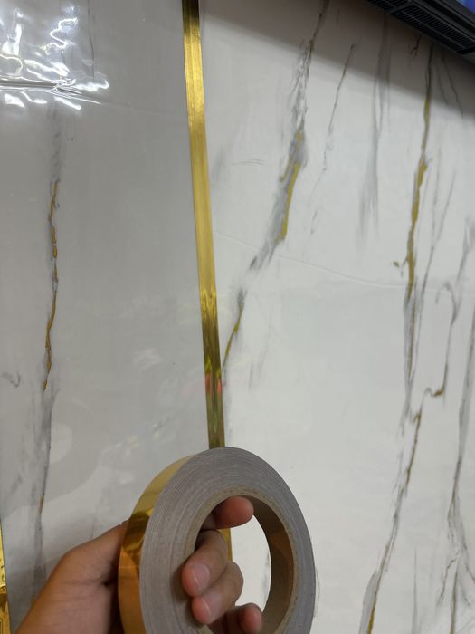 Самоклейка латун