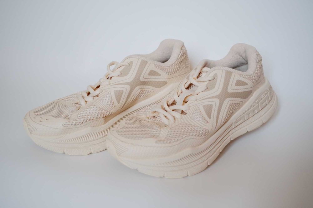 Женские кроссовки BMAI