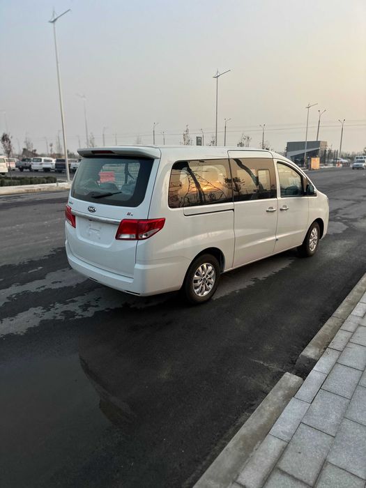 JAC M4 nalichida tayyor