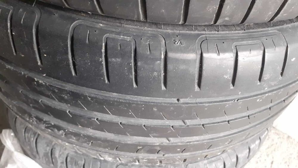 215 45 16 Vredestein Sportracs