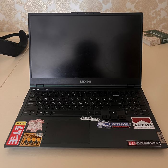 Lenova legion 240000
