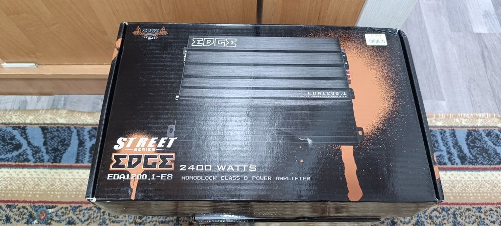 Продам сабвуфер и усилитель автомобильный