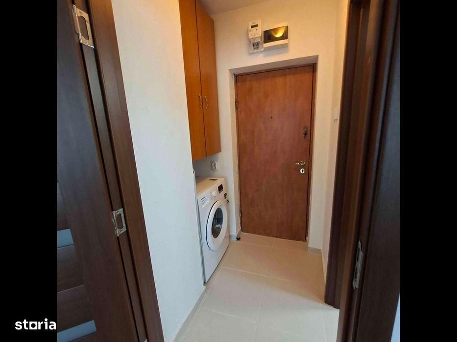 Inchiriez garsoniera nou renovata vis a vis de Athenee Palace