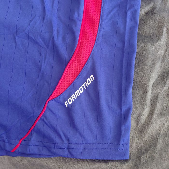 ADIDAS ретро тениска на France НОВА