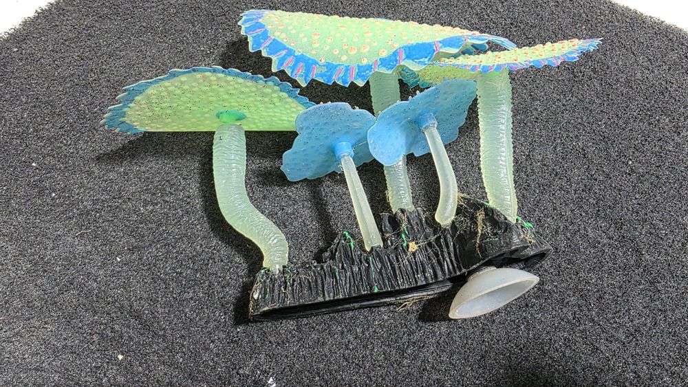 Украшения для аквариума / террариума