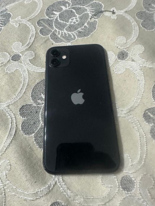 Продам айфон 11 в отл сост