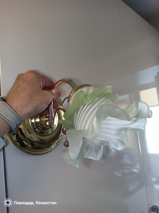 Люстра настенная бра