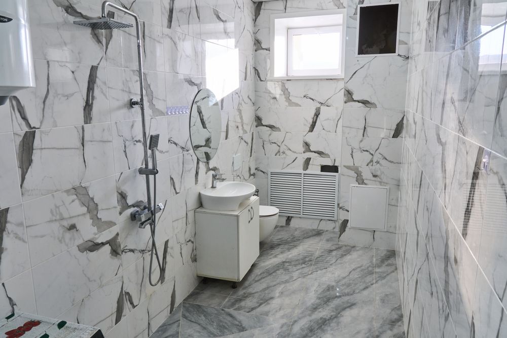 Продаётся двух этажное здание