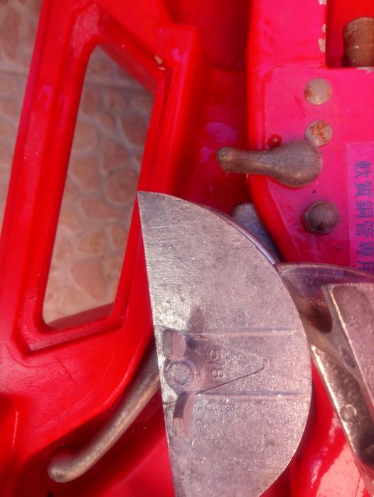 Машина за Изкривяване на Медни Тръби 4размера тръби