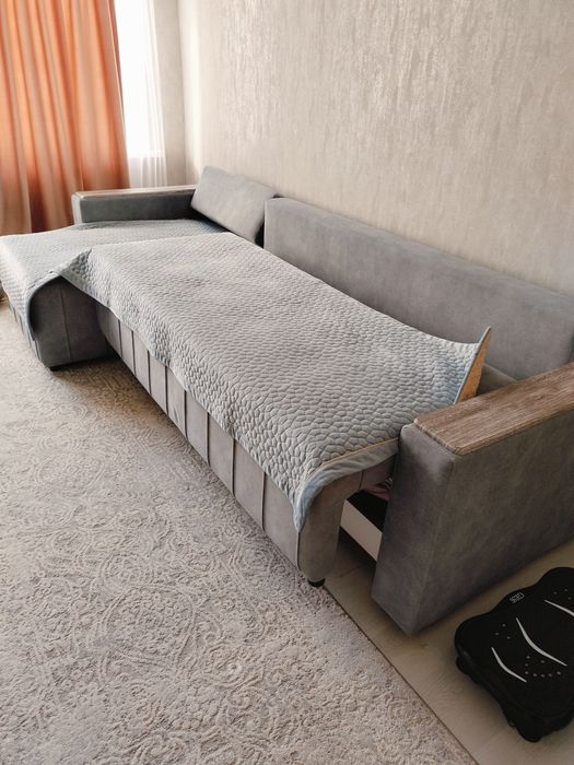 Продам отличный диван